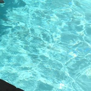 Meet your Posher, Vveronica